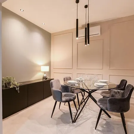 Luxury Lacrima Guest house