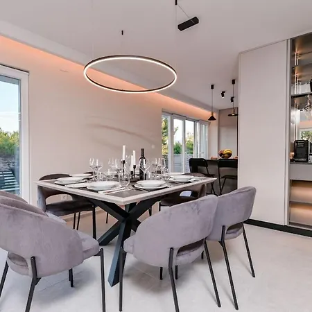 Luxury Lacrima 5* Silo (Krk)