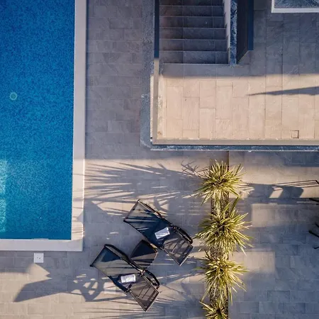 Guest house Luxury Lacrima